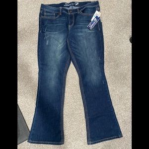 New Seven7 Women's Rocker Embellished 5 Pocket Slim Boot Fit Jeans, size 16